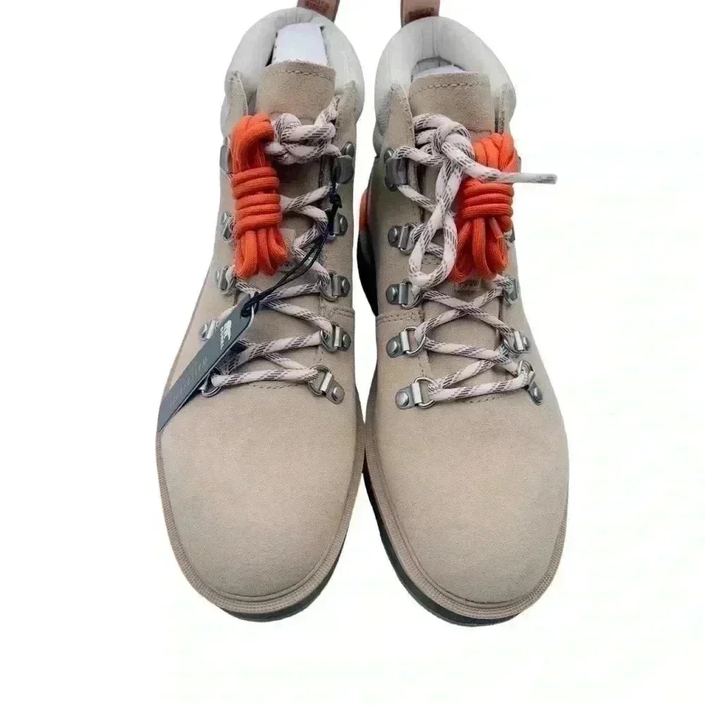 Sorel Women’s Hi-Line Suede Hiker Boots•Light Tan•Size 9•New With Box•